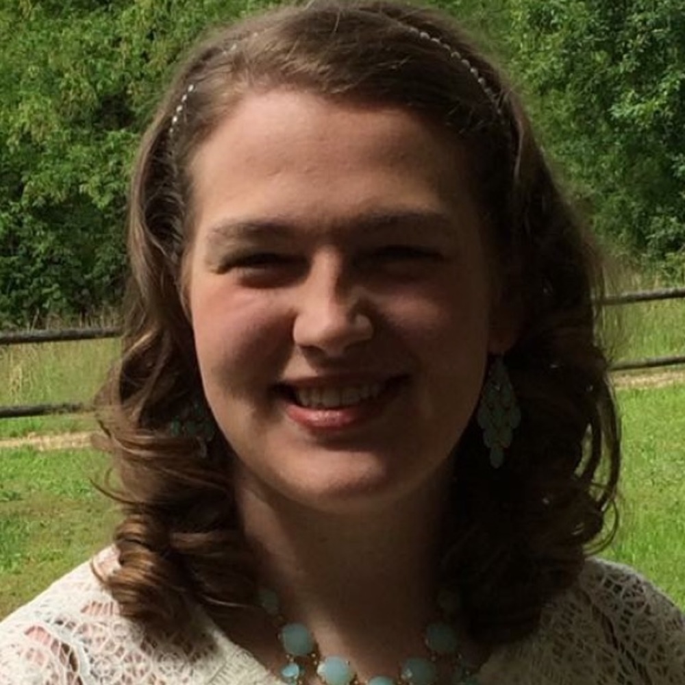 Meet your Posher, Alisha